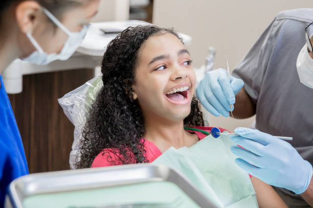 Best Weekend Emergency Dentist in Edina, MO